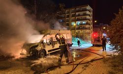 Nazilli'de geceyi alevler aydınlattı: İki kez patlama oldu
