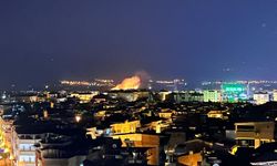 Nazilli’de gece çıkan yangın korkuttu: Alevler geceyi aydınlattı