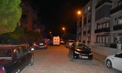 Karacasu'da hareketli gece: Sokak giriş çıkışa kapatıldı