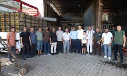 Başkan Kaya’dan Acarlar Hali’nde çıkarma : Esnaf ve vatandaşlarla buluştu