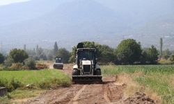 Bozdoğan Belediyesi ova yollarında çalışmalara devam ediyor
