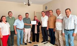 Erdoğan'dan üyelere teşekkür belgesi: Özmen takdim etti