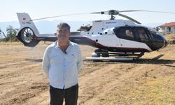 Karacasu’ya iniş yapan iki helikopter merak konusu oldu: Vatandaşlar maç izler gibi izledi
