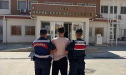 Kuşadası’nda 25 yıl hapis cezasıyla aranan firari yakalandı