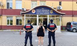 Kuşadası’nda kadın zehir taciri tutuklandı