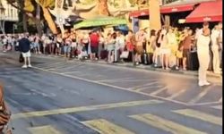 Kuşadası’ndan Samos’a tatil akını! :Kuyruk 1 kilometreyi aştı