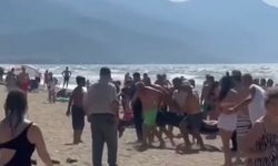 Kuşadası Körfezi’nde yine can pazarı! : Genç son anda kurtarıldı