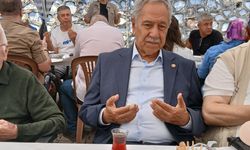 TBMM Eski Başkanı Bülent Arınç, Dedebağ Keşkek hayrına katıldı
