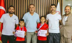 Türkiye derecesi yapan minik güreşçiler milli takım kampına gidiyor