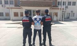 11 yıl hapis cezasıyla aranıyordu, Kuşadası’nda yakalandı