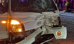 Kamyonetle çarpışan genç motosiklet sürücüsü hayatını kaybetti