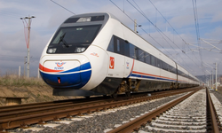 Tren kullananlar dikkat! TCDD’den hayat kurtaran yeni özellik
