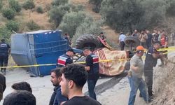 Aydın’da feci kaza: Devrilen traktörün altında can verdi