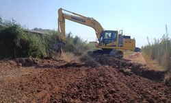 Aydın’ın 17 ilçesinde yol seferberliği: Onlarca noktada çalışma sürüyor