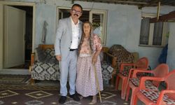 Kaymakam Ateş, Atça’da vatandaşların kapısını çaldı