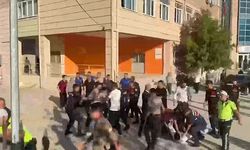 Şok olay: Lisede silahlı saldırı, yaralı öğrenciler var