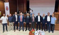 Aydın Veteriner Hekimleri Odası'nda Hakan Kaya güven tazeledi