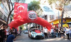 Buharkent’te yarış, ’seremonik start’ ile başladı