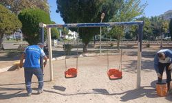 Didim Belediyesi parklarda bakım çalışması