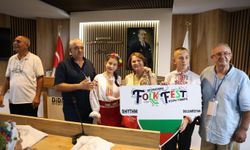 Didim’de uluslararası renkler: Festival ekiplerinden Başkan Gençay’a ziyaret