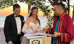 Celal Özden’in kızı Duygu dünyaevine girdi! Didim’de görkemli düğün