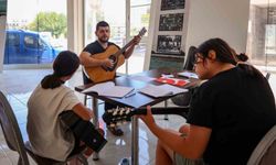 Efeler’de müzik akademisi kursları başlıyor