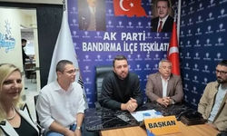 Özgür Özel, AK Parti'ye geçti