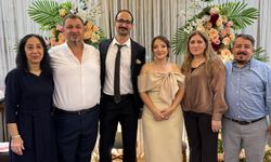 Burak ve Simge evlilik yolunda ilk adımı attı
