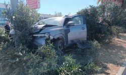 Aydın'da otomobil ile motosiklet çarpıştı; 3 yaralı