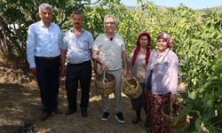 Başkan Tetik, vatandaşlarla bir araya geldi