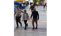 Polisin ‘dur’ ihtarına uymadı, aracının camı kırılarak yakalandı