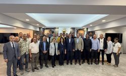 AK Parti, 17 ilçede gücünü sahaya taşıyacak
