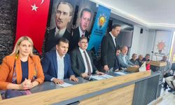 AK Parti Kuşadası teşkilatında güçlü buluşma
