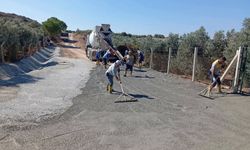 Akköy’ün toprak reformu yolları betonla kaplandı