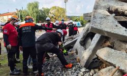 Aydın’da afet tatbikatı gerçeğini aratmadı