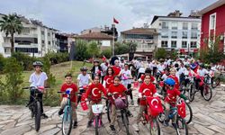 Bozdoğan’da çocuklar ’Cumhuriyet’ için pedalladı