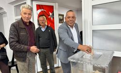 Bozdoğanda Yeni Parti’liler sandık başına gitti: Galip Özel’de oyunu kullandı