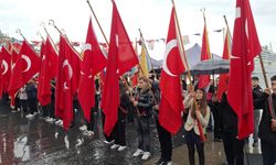 'Cumhuriyet' coşkusu Kuşadası'nda başladı