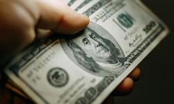 Dolar 18 ayın zirvesine yakın! Piyasalar 14 Ekim'e odaklandı