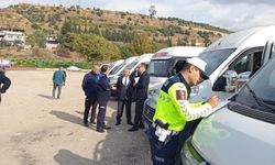 Efeler’de öğrencilerin güvenliği için servisler denetlendi