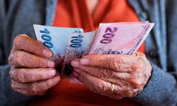 Emekli maaşlarında yeni gelişme! Bütçedeki ayrıntı gündem oldu