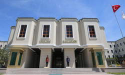Milas Belediye Başkanı görevden uzaklaştırıldı
