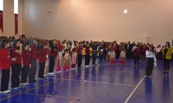 Karacasu'da işaret diliyle Parla Marşı seslendirildi