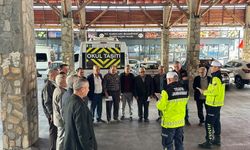 Karacasu'da jandarmadan okul servis şoförlerine kış öncesi güvenli sürüş eğitimi