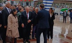 Karacasu'da protokol için kurulan çadır, öğrencilere verildi