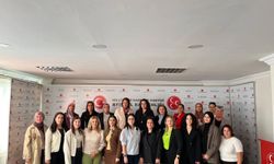 MHP’li kadınlar sahaya iniyor