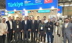 Nazilli'den Paris'te gövde gösterisi : Türkiye'den tek katılan Nazilli Ticaret Odası oldu