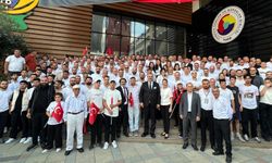 Özen Akgün, zafer sonrası parolasını değiştirdi: 'Şimdi hizmet zamanı!'