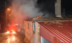 Karacasu'da ev yangını: 3 yaralı
