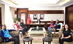 Yesevi Hareketi, Vali Varol'u ziyaret etti